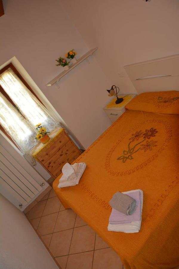 Agriturismo Ghirlanda Norma Rita Carrodano Inferiore Dış mekan fotoğraf